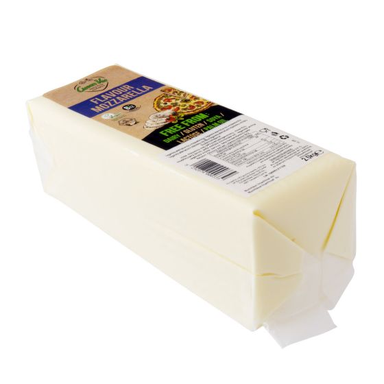 Blok s příchutí mozzarella 2,5 kg   GREENVIE