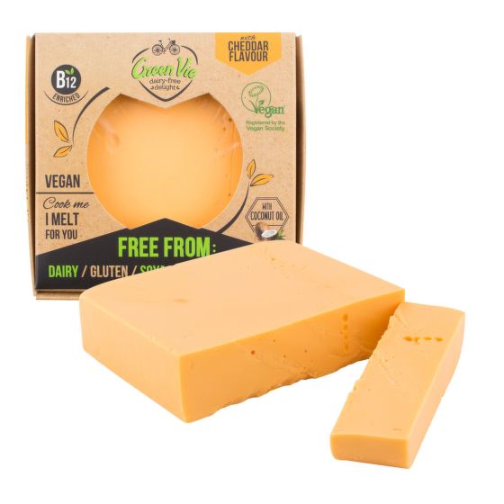 Blok s příchutí cheddaru 250 g   GREENVIE